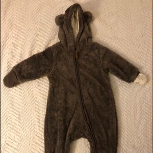 H & M winter bear suit